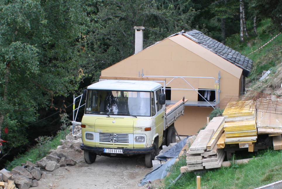 CABANE PASTORALE
DE MARIAILLES GPC_Mariailles/photos/chantier/05.jpg